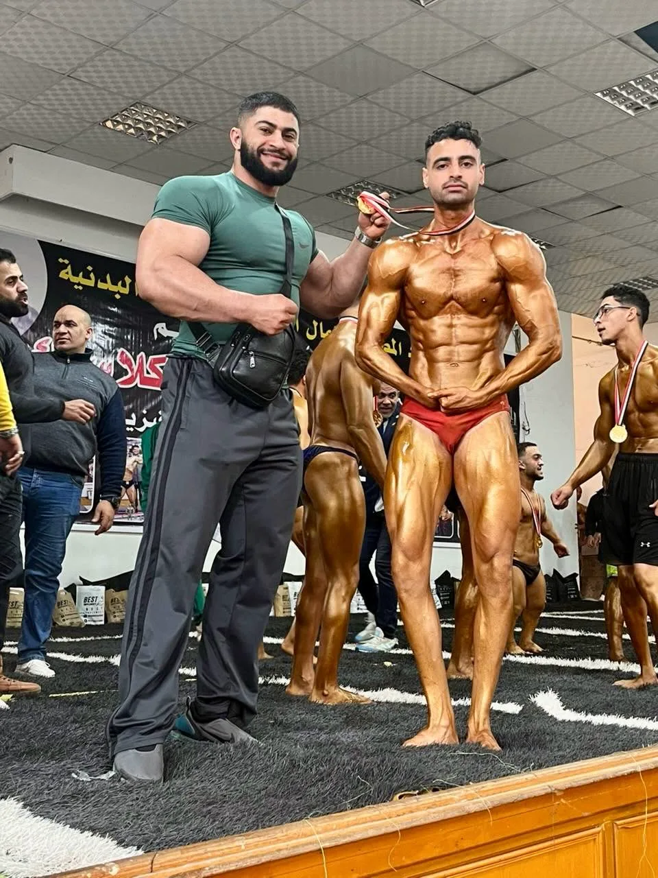 محمد الضاوي، مع اللاعبين